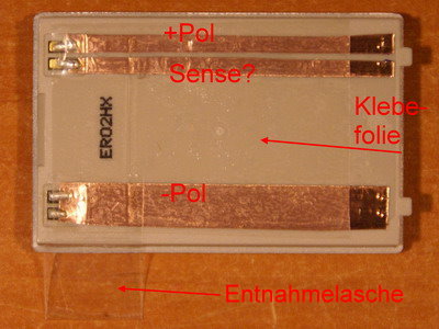 Ersatzakku korrigiert: Polaität ok, Mechanik ok!